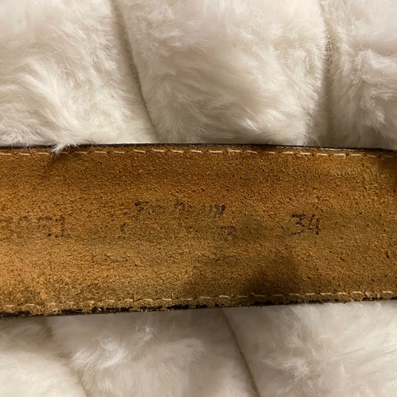 VINTAGE  WESTERN LEATHER BELT - Picture 6 of 6
